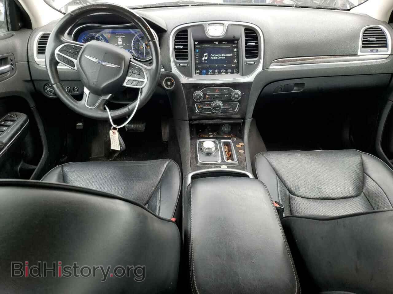 2018 CHRYSLER 300 - VIN: 2C3CCAKG5JH268161 - Фото 8