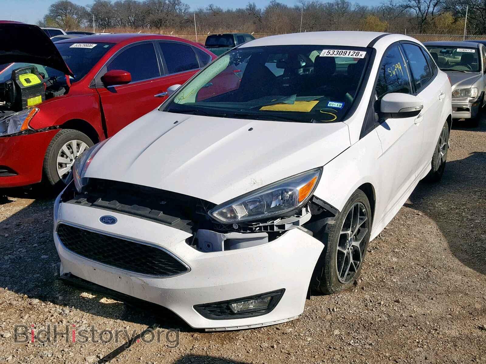 2016 FORD FOCUS - VIN: 1FADP3F2XGL404476 - Фото 2