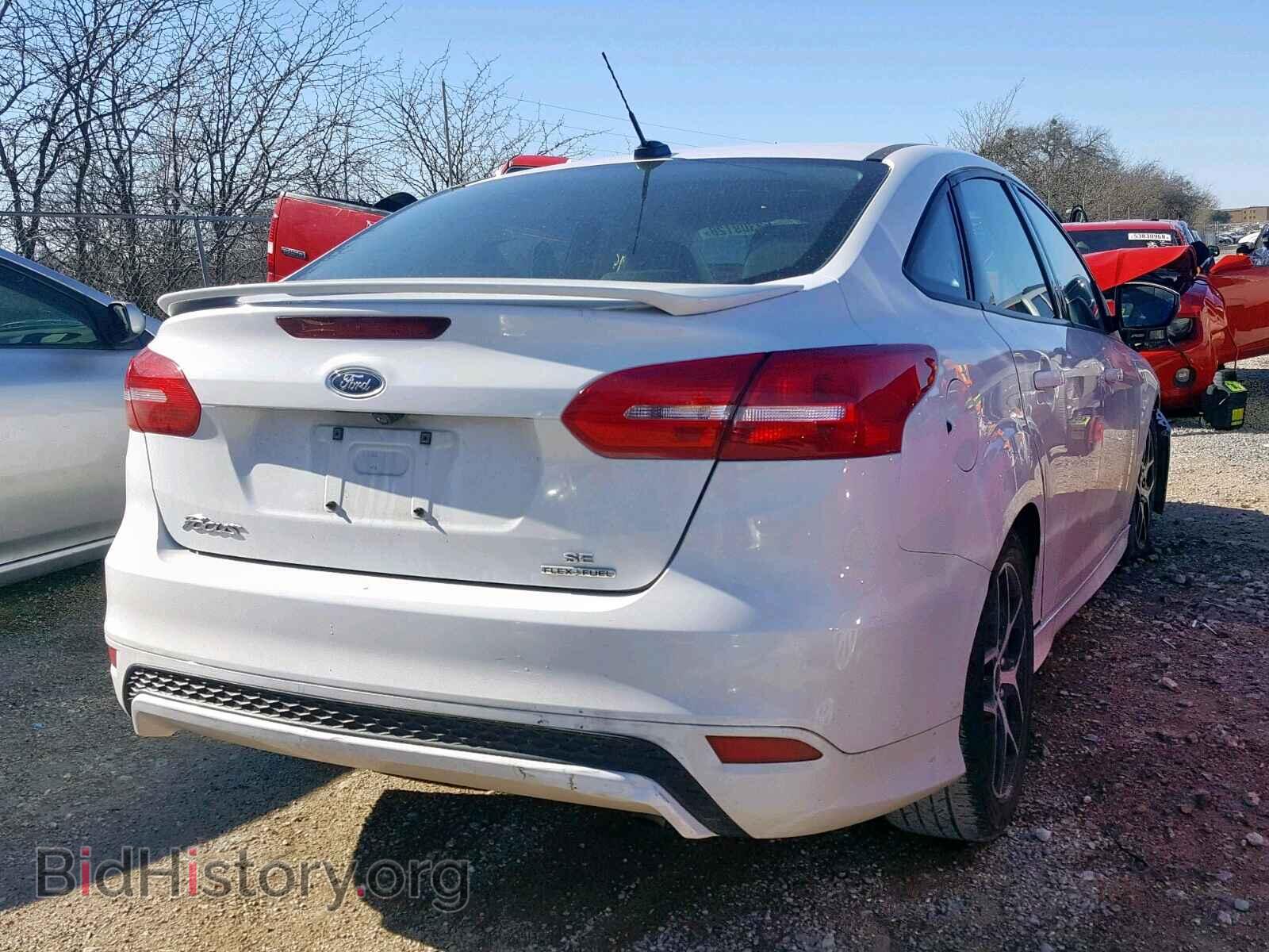 2016 FORD FOCUS - VIN: 1FADP3F2XGL404476 - Фото 4