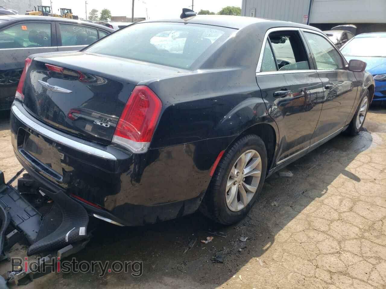 2015 CHRYSLER 300 - VIN: 2C3CCAAG2FH832809 - Фото 3