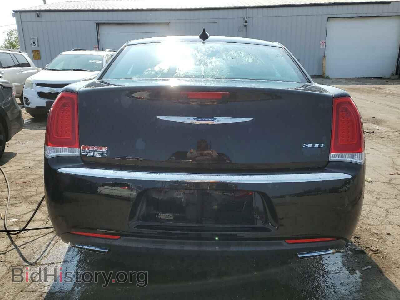 2015 CHRYSLER 300 - VIN: 2C3CCAAG2FH832809 - Фото 6