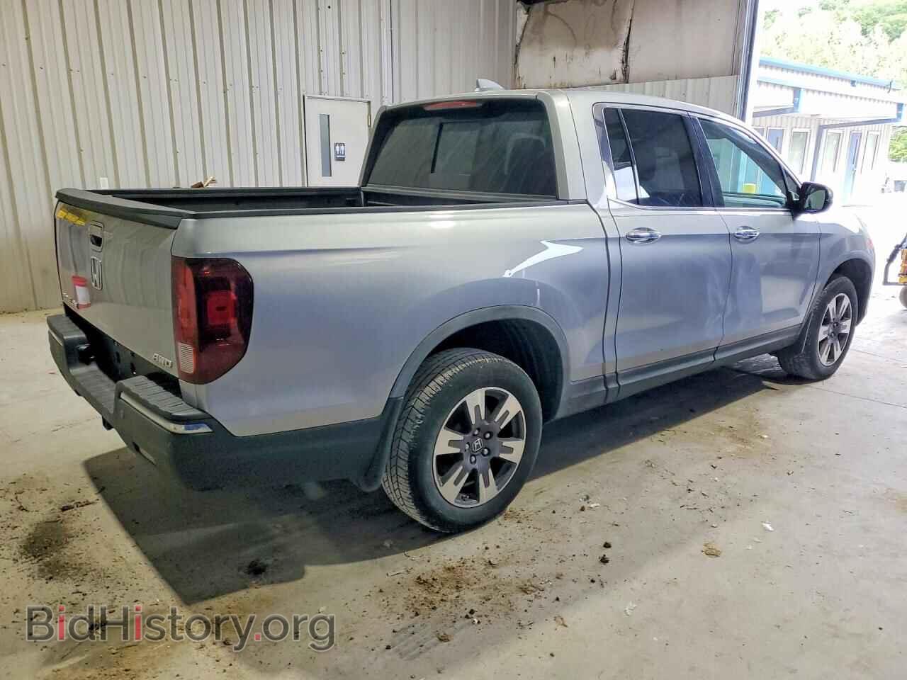 2017 HONDA RIDGELINE - VIN: 5FPYK3F7XHB006086 - Photo 3