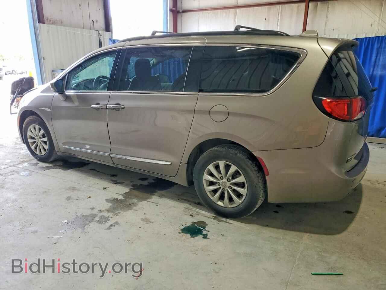 2017 CHRYSLER PACIFICA - VIN: 2C4RC1BG4HR733698 - Фото 2