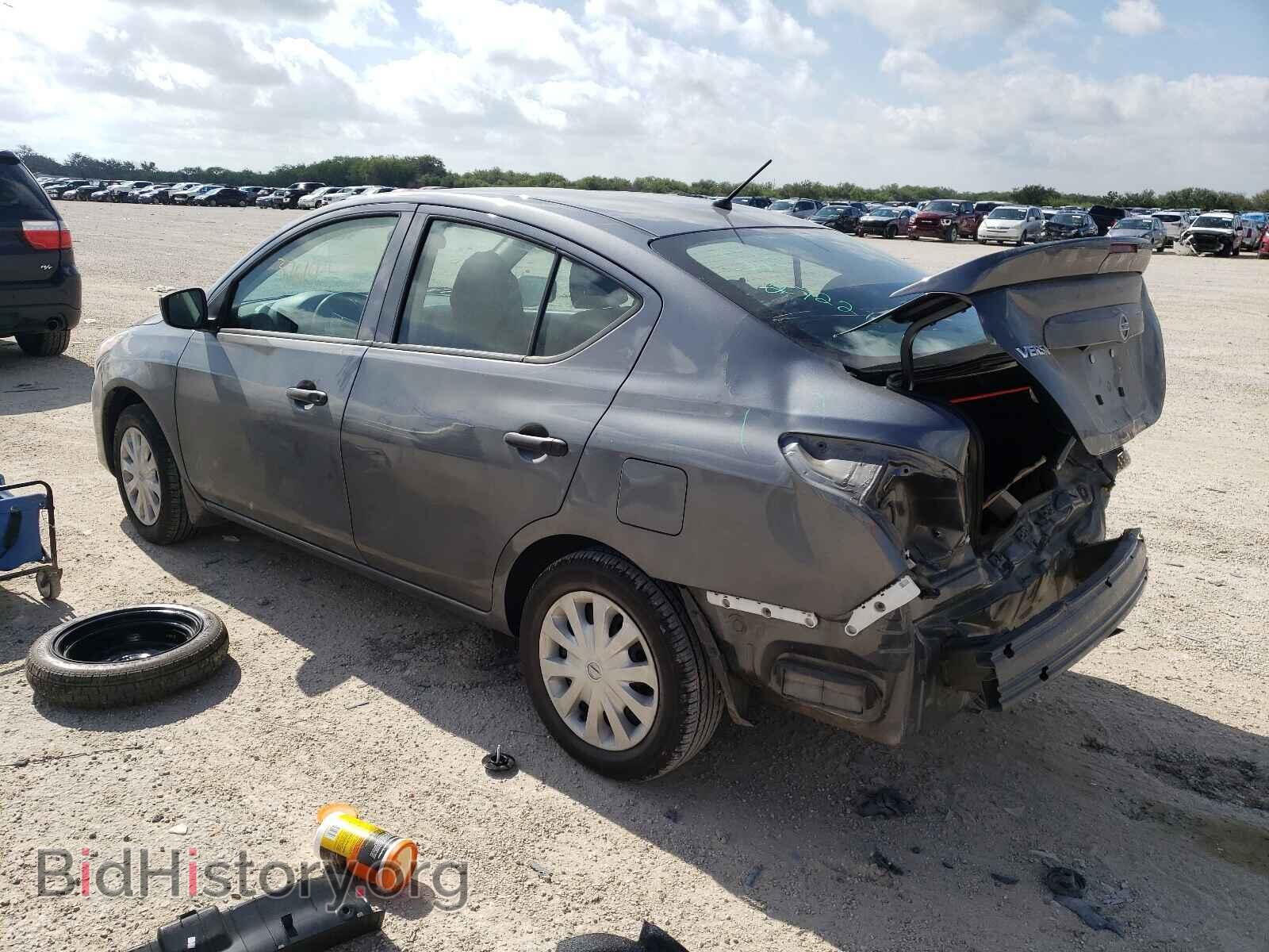 2019 NISSAN VERSA - VIN: 3N1CN7AP3KL820262 - Photo 3