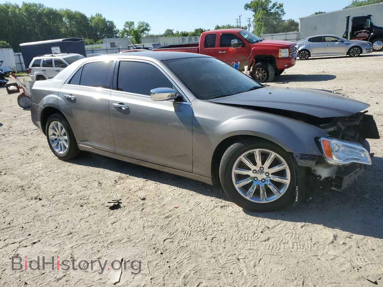 2011 CHRYSLER 300 - VIN: 2C3CA5CG2BH598921 - Фото 4