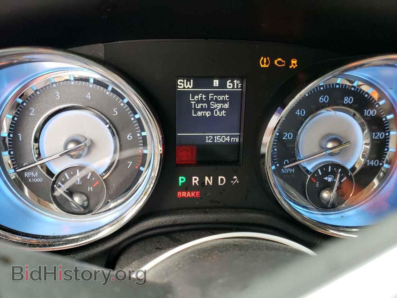 2011 CHRYSLER 300 - VIN: 2C3CA5CG2BH598921 - Фото 9
