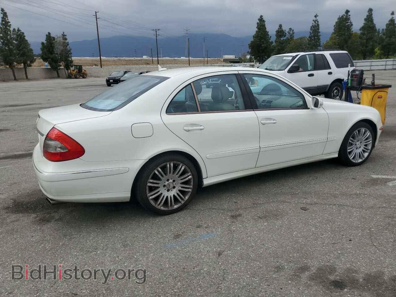2007 MERCEDES-BENZ E-CLASS - VIN: WDBUF56X77B142652 - Фото 3