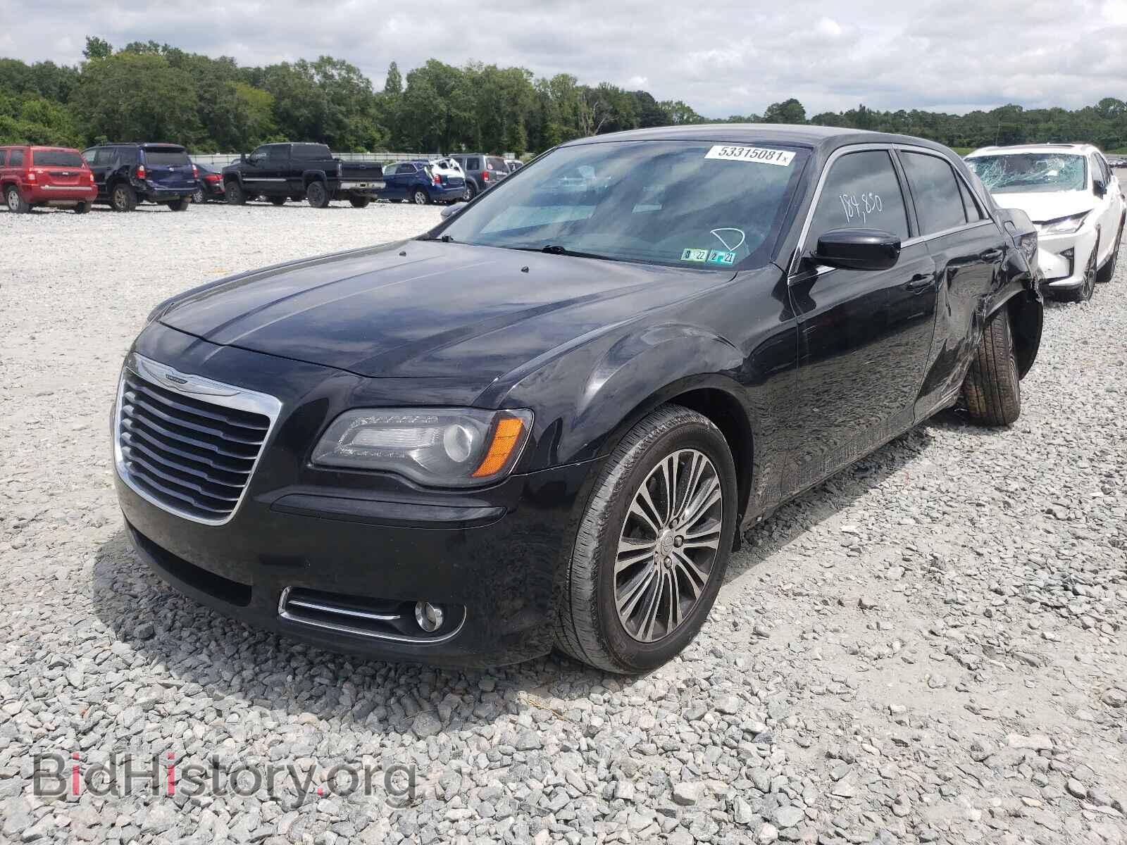 2013 CHRYSLER 300 - VIN: 2C3CCAGG1DH602490 - Фото 2