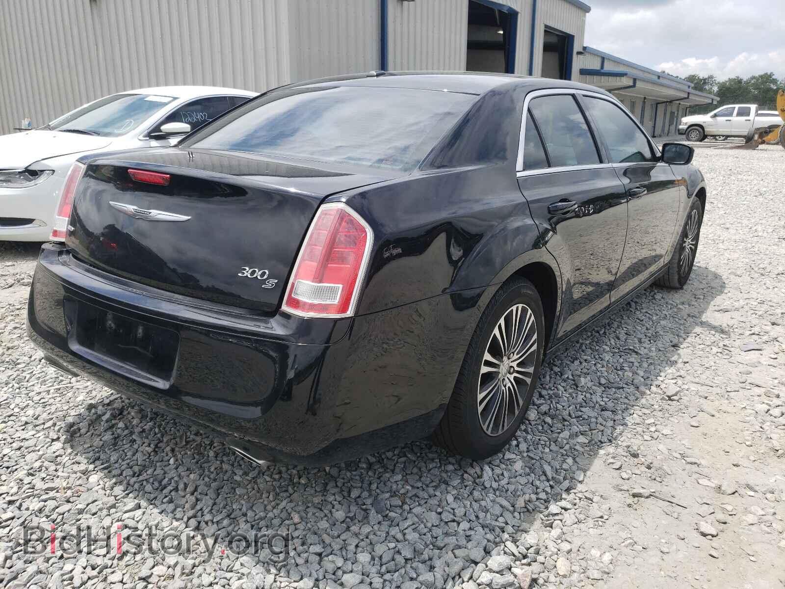 2013 CHRYSLER 300 - VIN: 2C3CCAGG1DH602490 - Фото 4