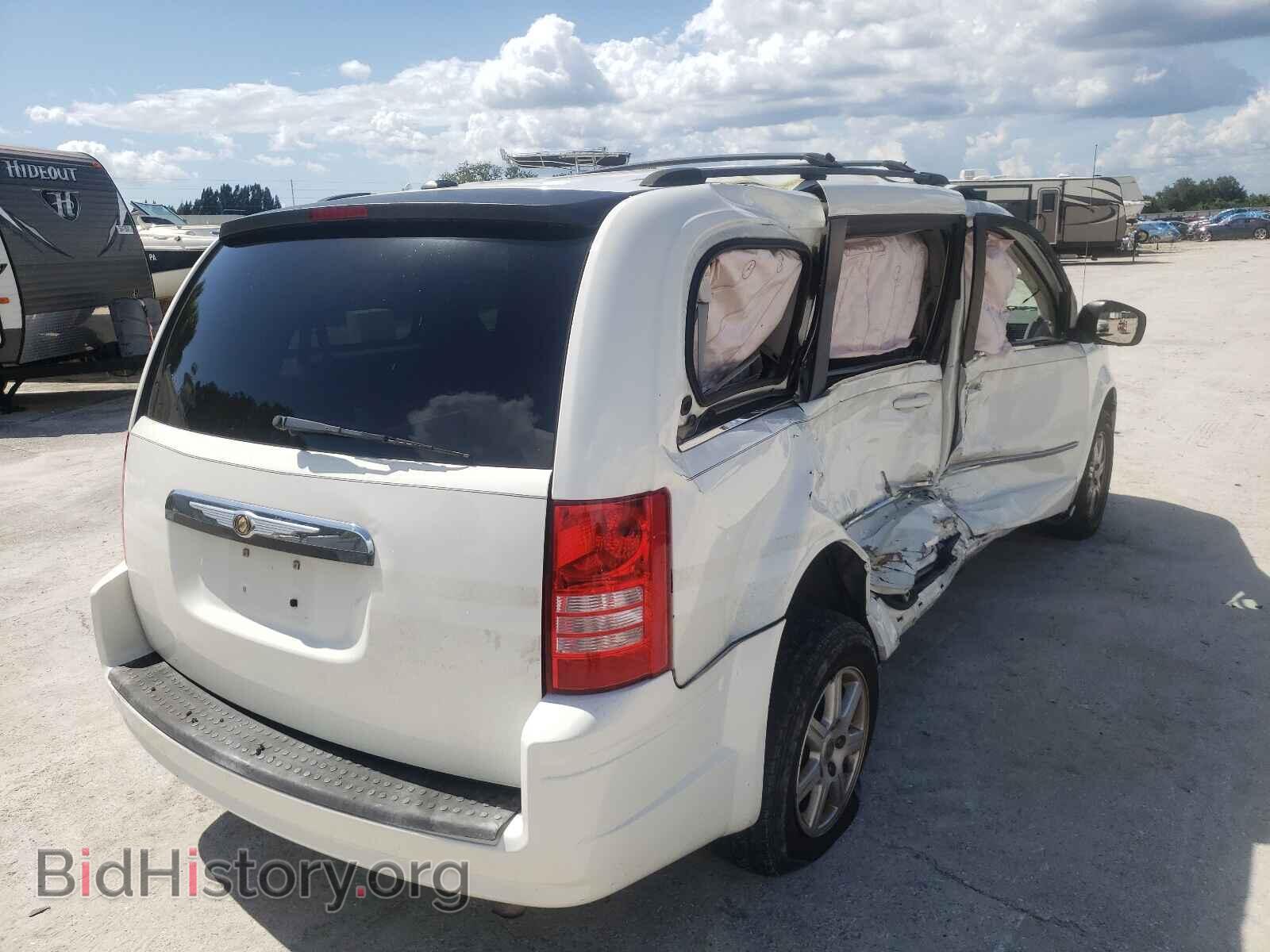 2010 CHRYSLER MINIVAN - VIN: 2A4RR5D11AR307014 - Фото 4