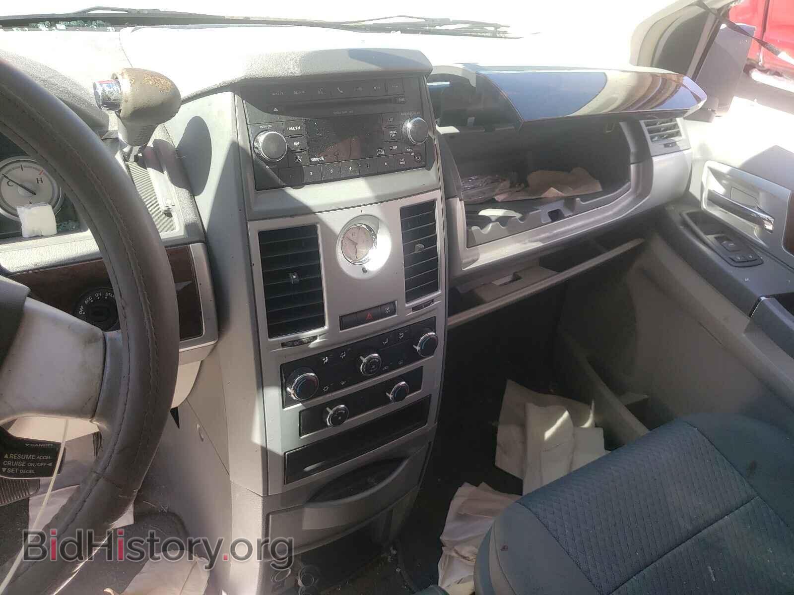 2010 CHRYSLER MINIVAN - VIN: 2A4RR5D11AR307014 - Фото 9