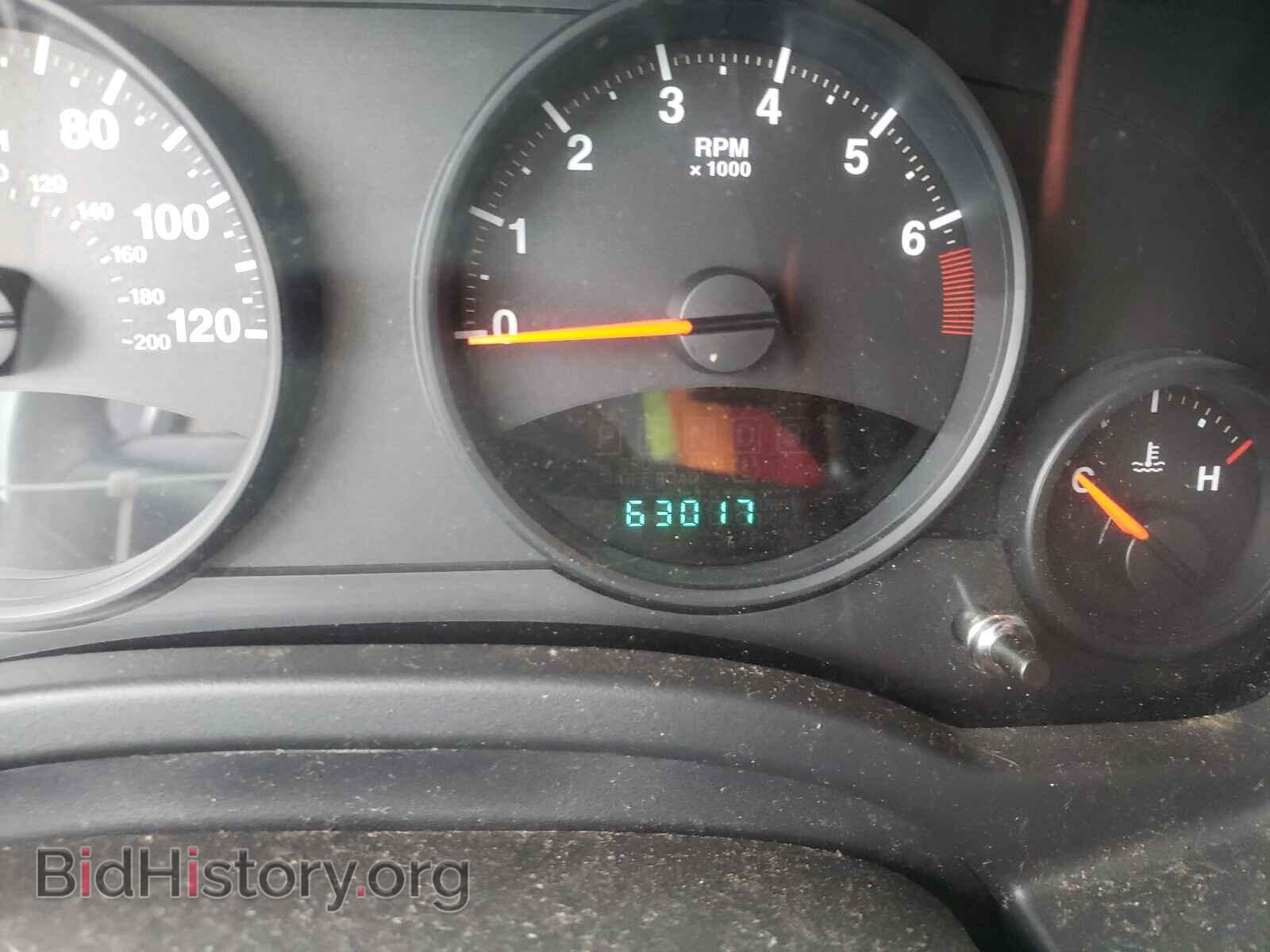2012 JEEP COMPASS - VIN: 1C4NJDBB2CD651071 - Photo 8