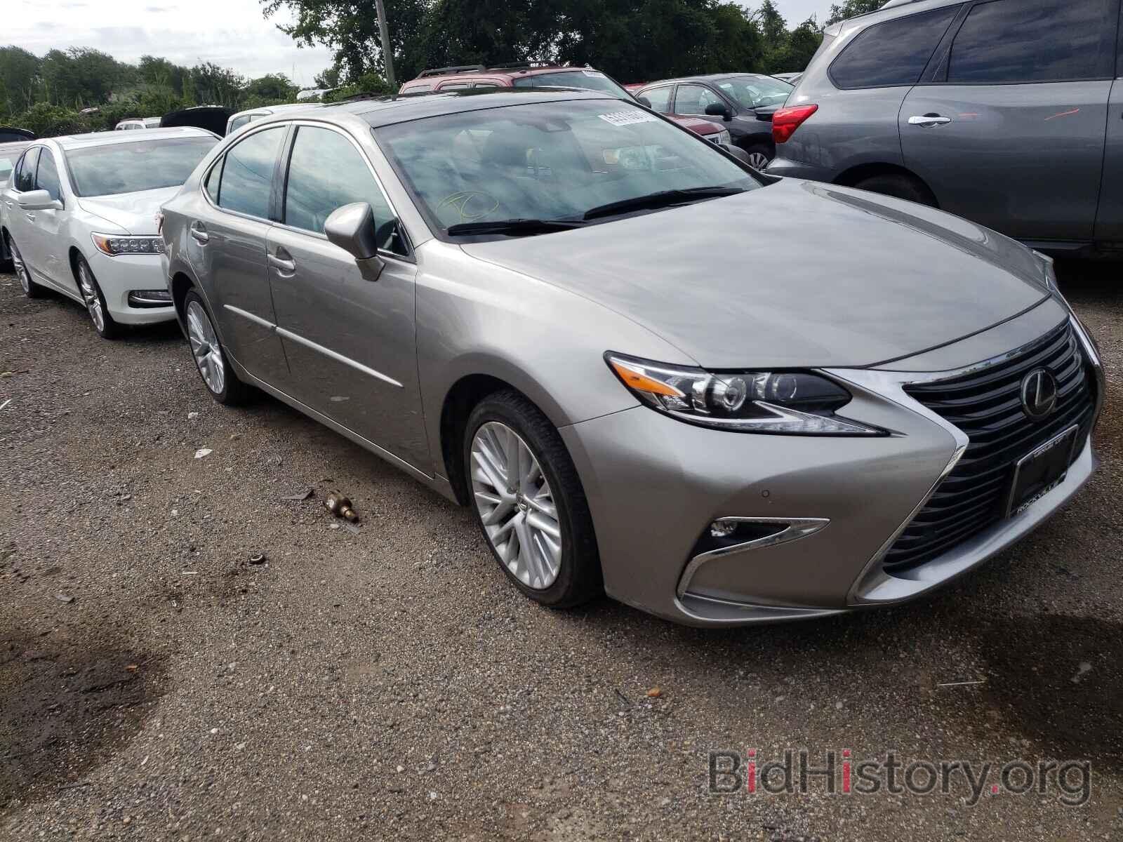 Photo 58ABK1GG6GU011622 - LEXUS ES350 2016