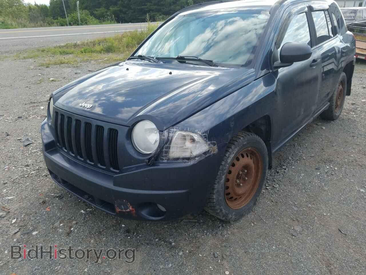 2007 JEEP COMPASS - VIN: 1J8FF47W17D352090 - Photo 2