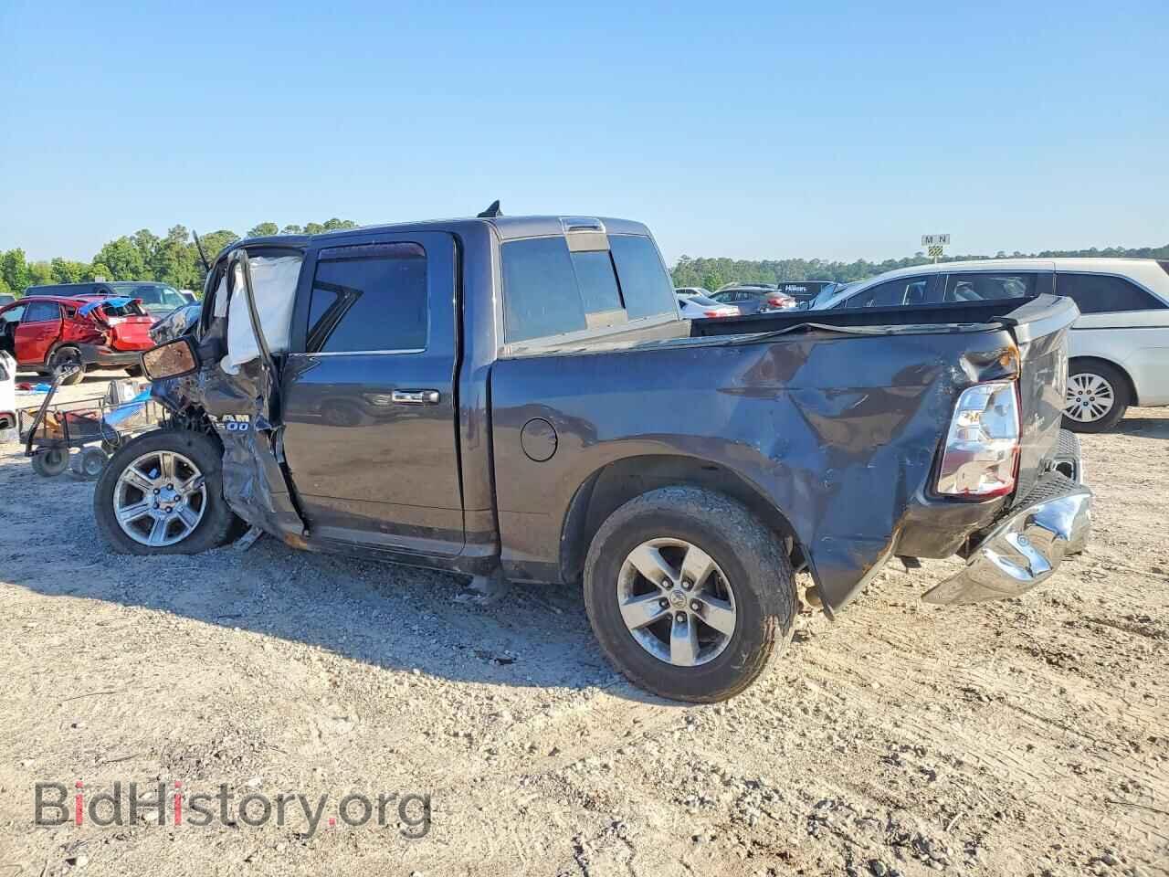 2018 RAM 1500 - VIN: 1C6RR6LT7JS119957 - Photo 2