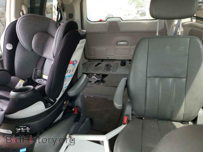 2010 Chrysler MINIVAN (VIN 2A4RR5DX4AR149935) — photo 10 of 13