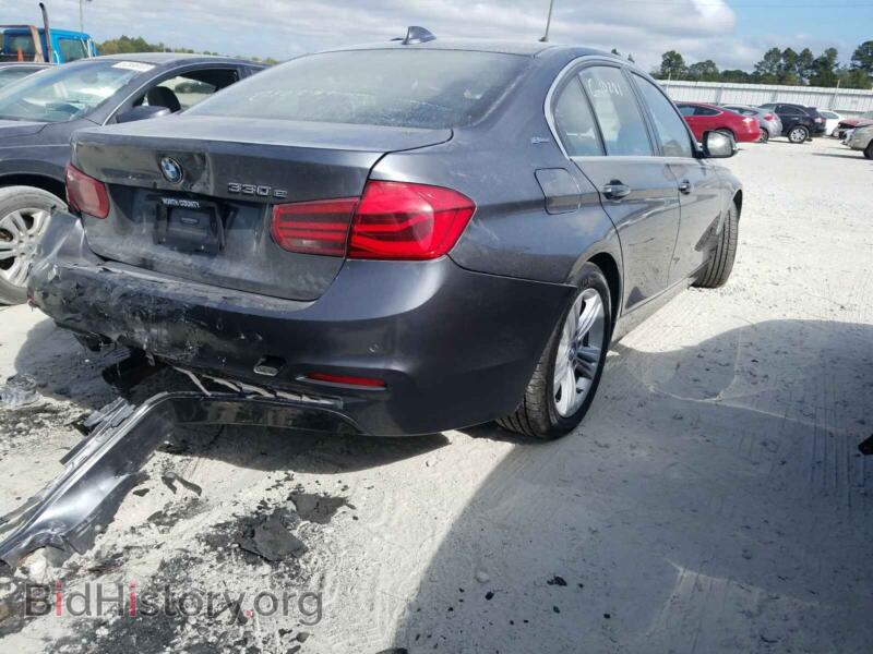 2018 BMW 3 SERIES (VIN WBA8E1C57JA178496) — фото 4 из 10