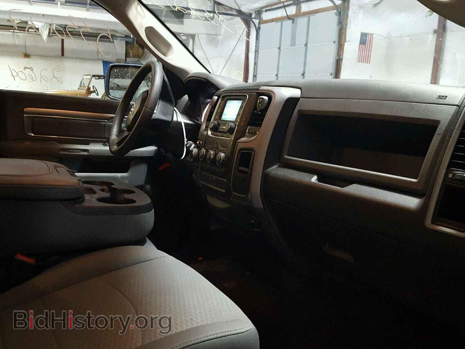 2017 RAM 1500 ST - VIN: 3C6JR7AT8HG735741 - Фото 5
