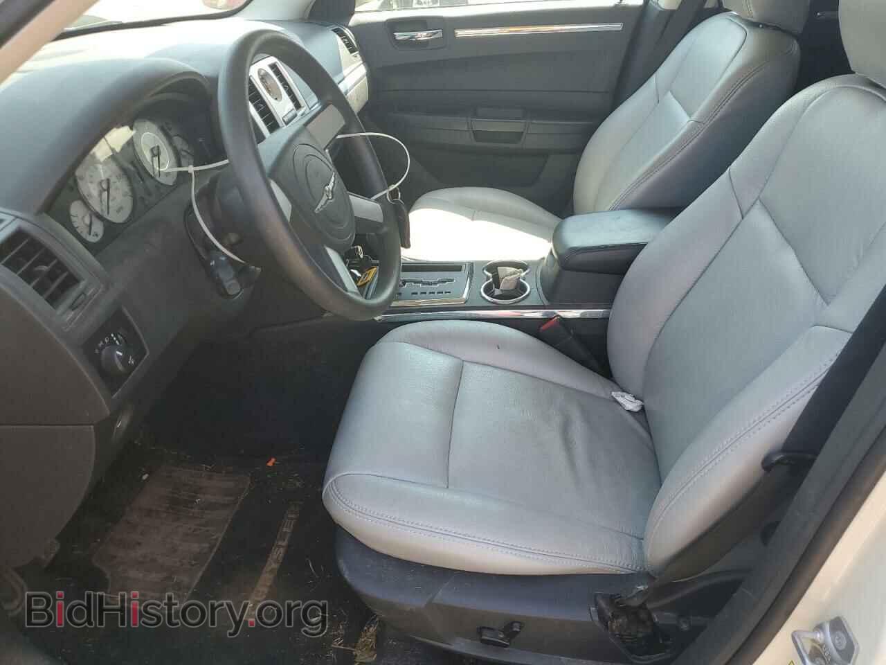2010 CHRYSLER 300 - VIN: 2C3CA4CD8AH190261 - Фото 7