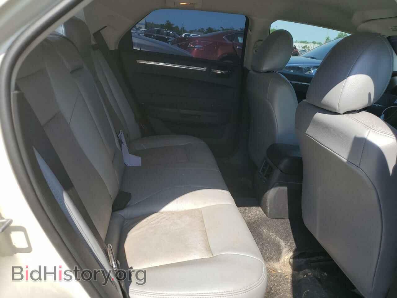 2010 CHRYSLER 300 - VIN: 2C3CA4CD8AH190261 - Фото 10