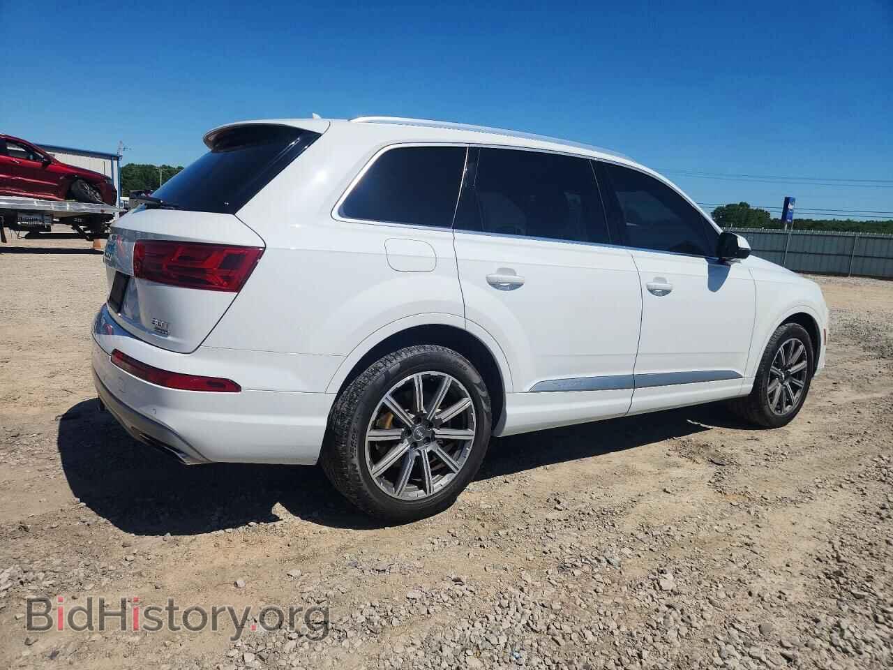 2018 AUDI Q7 - VIN: WA1VAAF79JD050459 - Фото 3