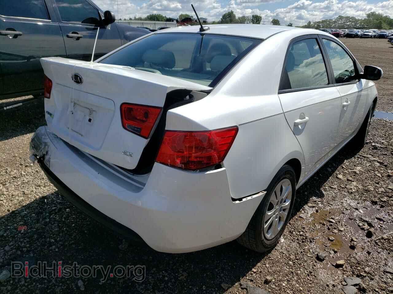 2013 KIA FORTE - VIN: KNAFU4A26D5702075 - Фото 4