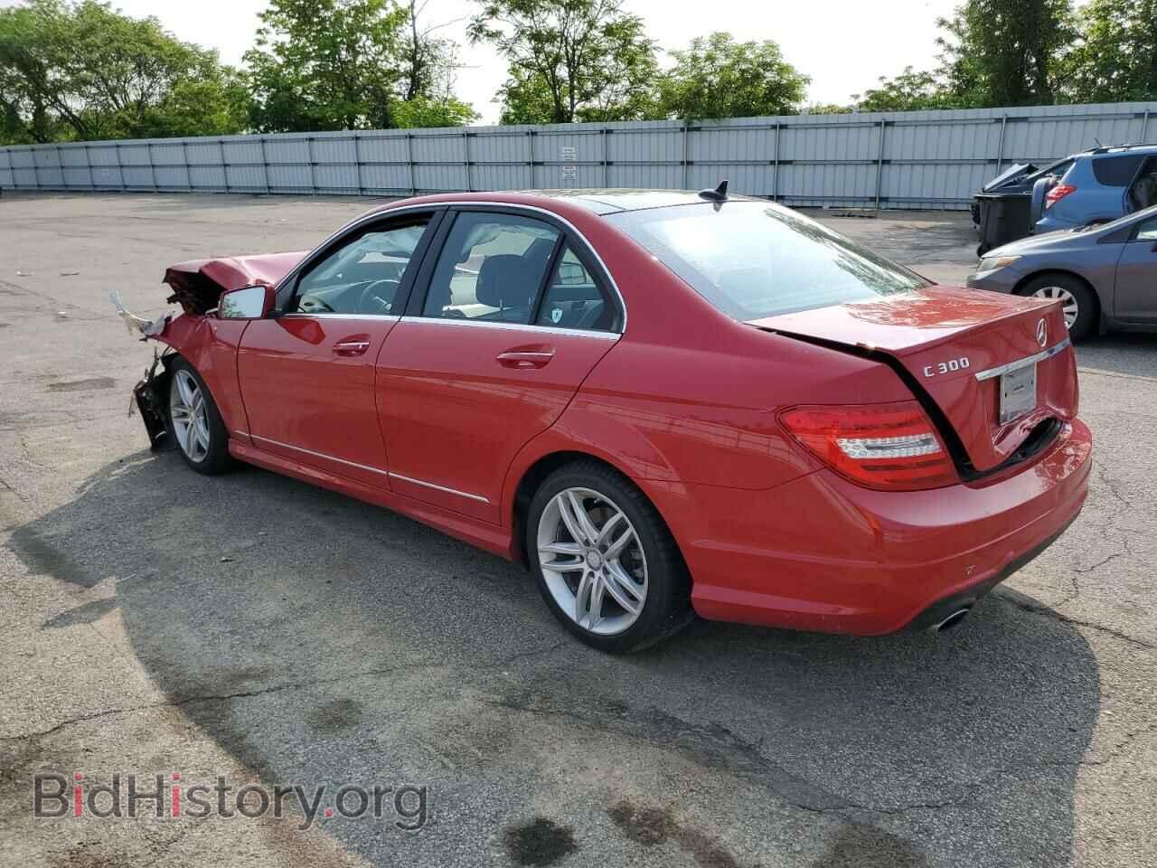 2013 MERCEDES-BENZ C-CLASS - VIN: WDDGF8AB6DR299545 - Фото 2