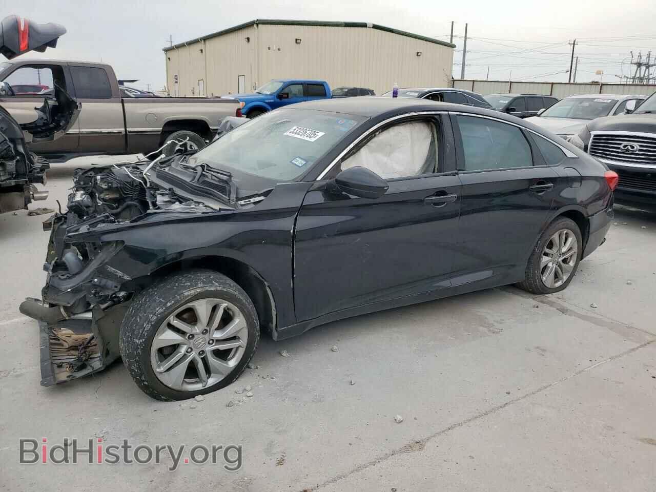 Photo 1HGCV1F19JA059078 - HONDA ACCORD 2018