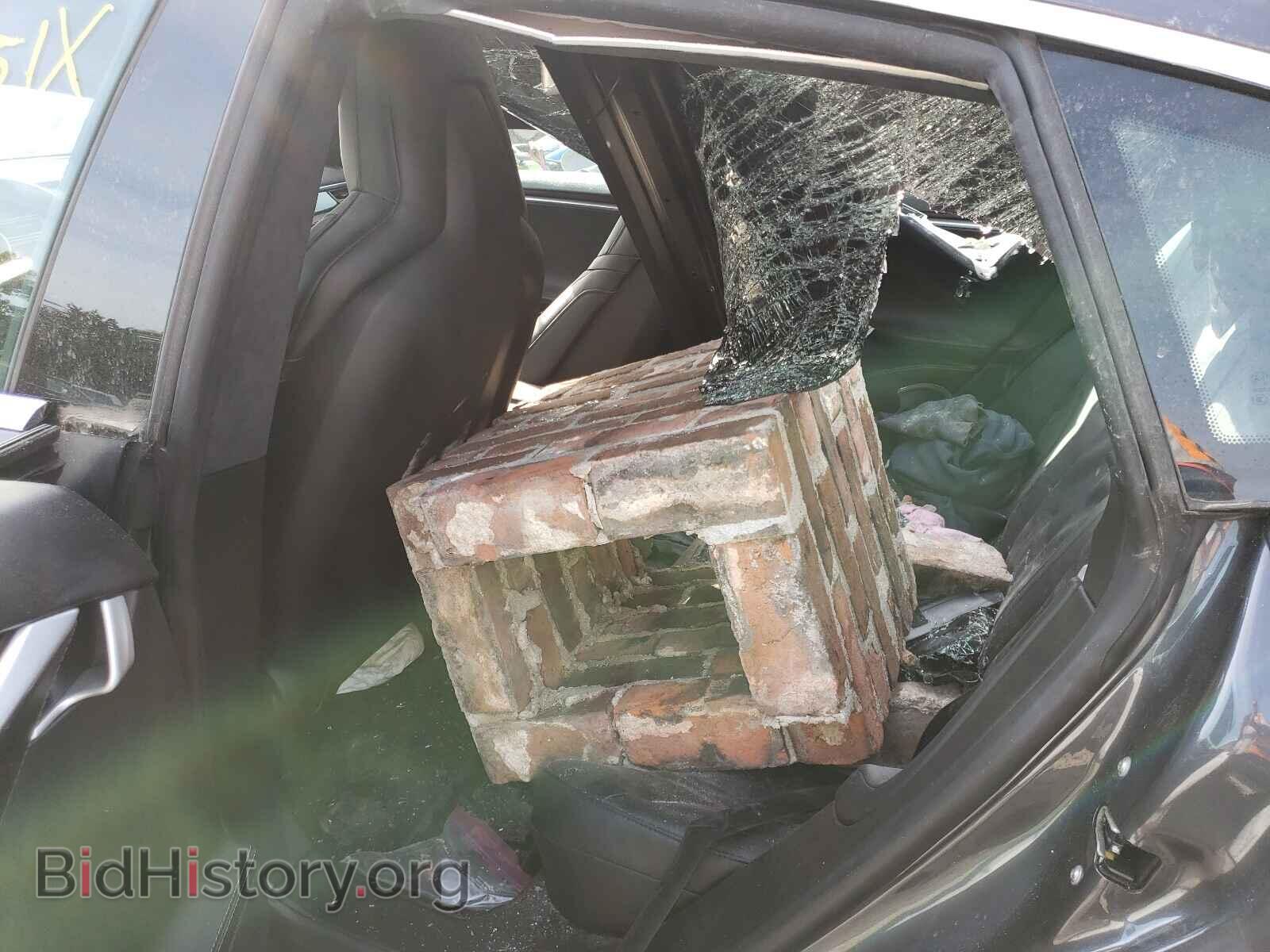 2015 TESLA MODEL S - VIN: 5YJSA1E29FF102610 - Фото 6
