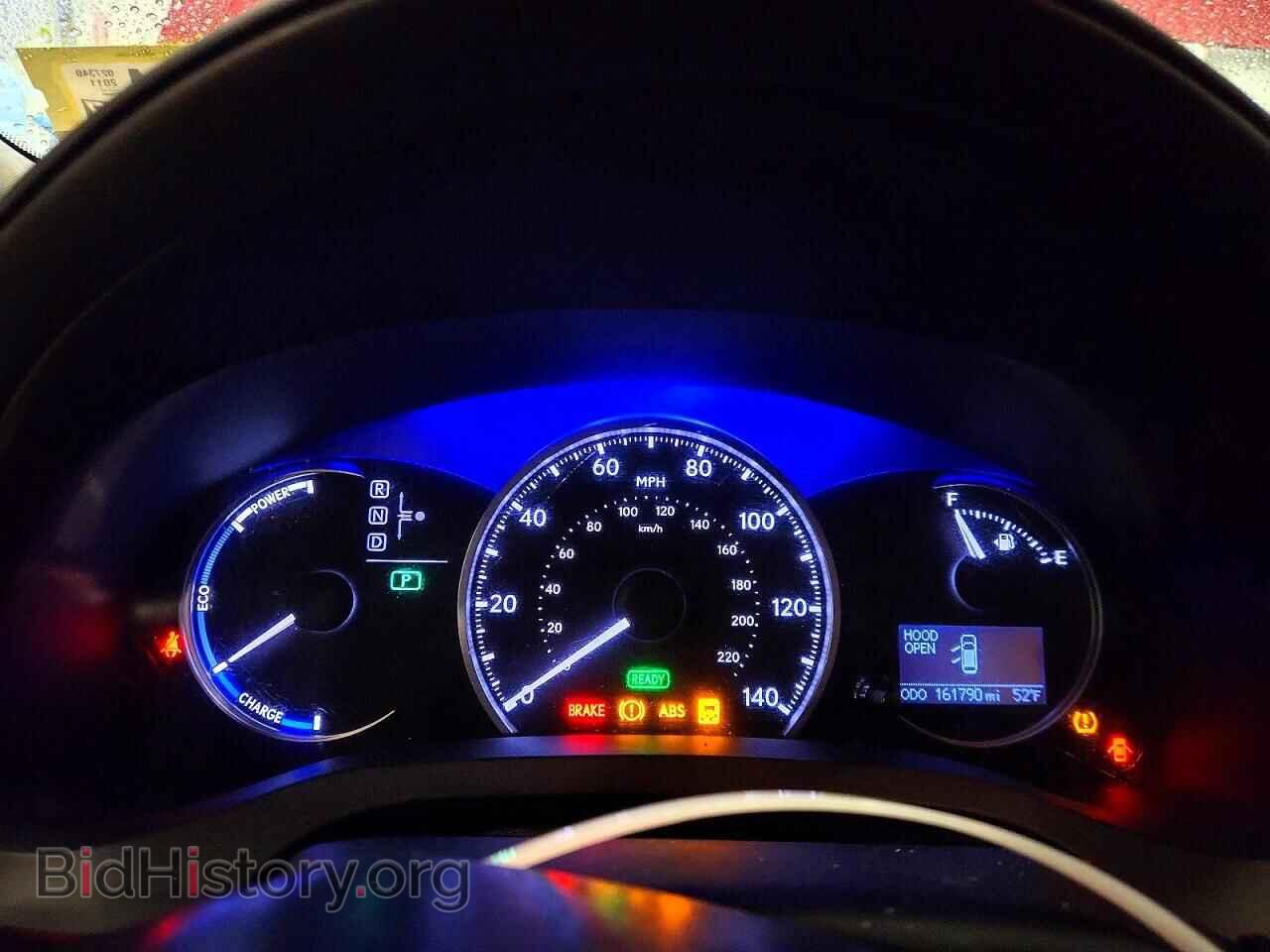 2011 LEXUS CT 200 - VIN: JTHKD5BHXB2027340 - Photo 9