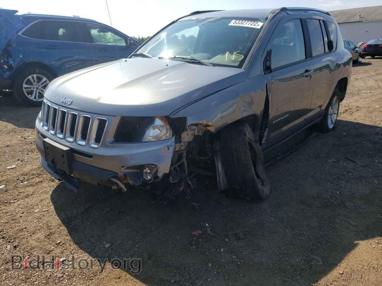 2011 JEEP COMPASS - VIN: 1J4NF1FB5BD218802 - Photo 2