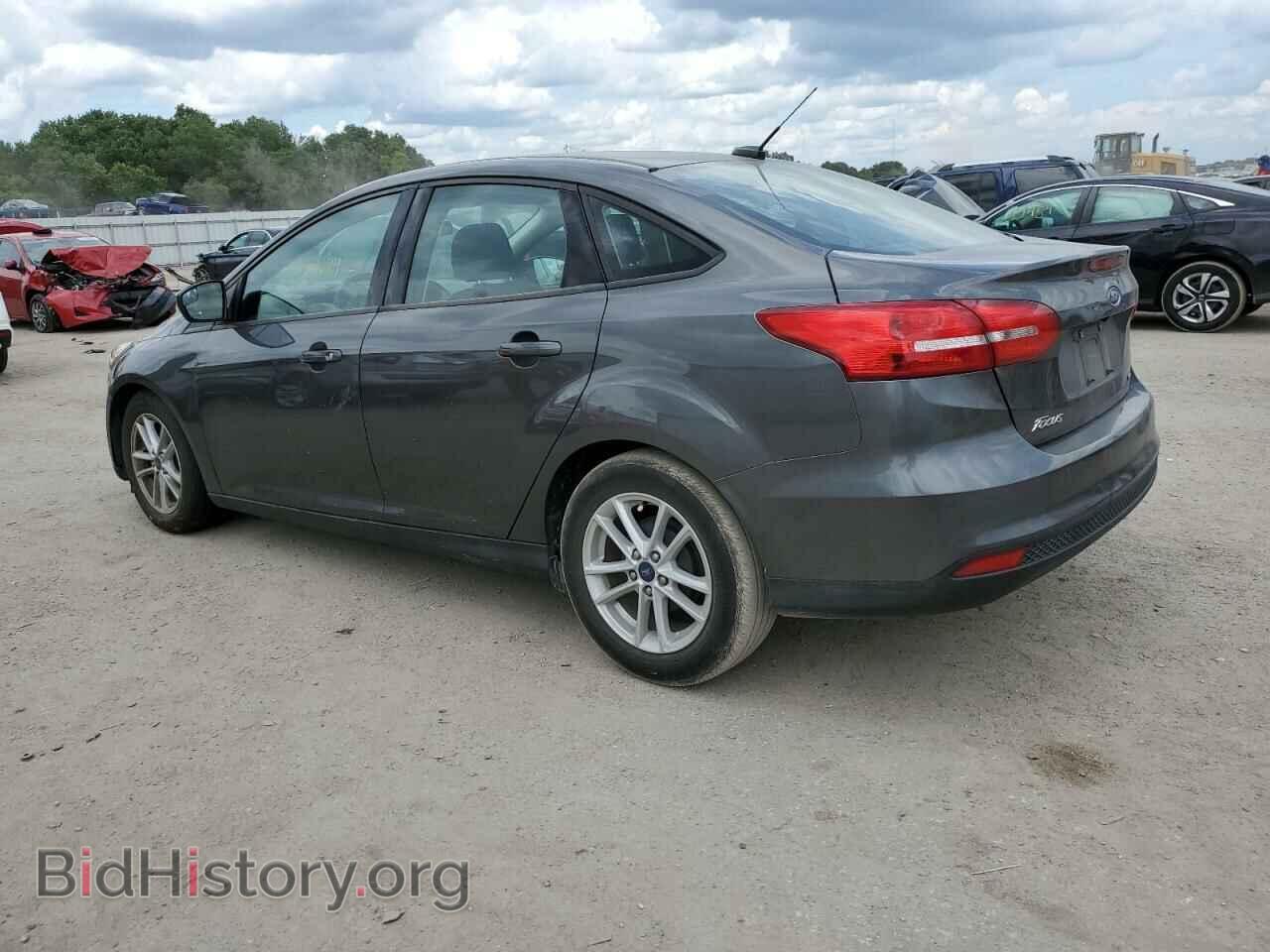 2018 FORD FOCUS - VIN: 1FADP3F23JL266304 - Фото 2
