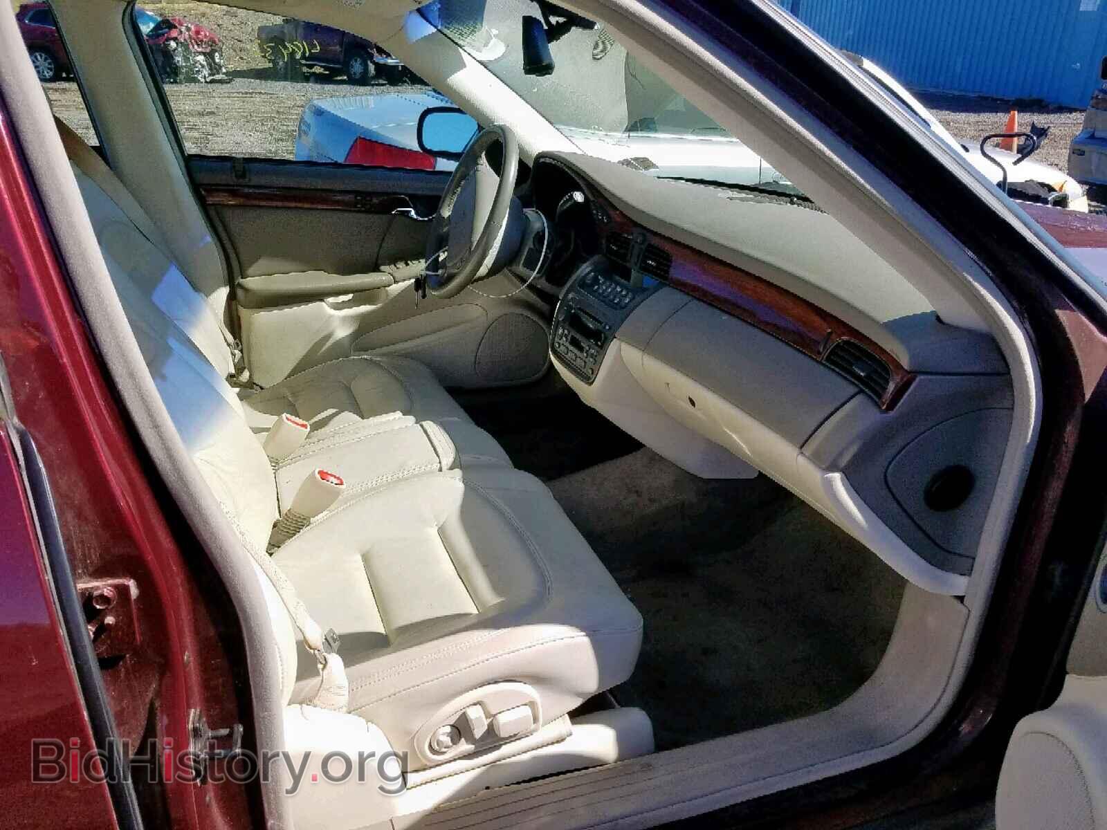 2001 CADILLAC DEVILLE - VIN: 1G6KD54Y81U282900 - Photo 5