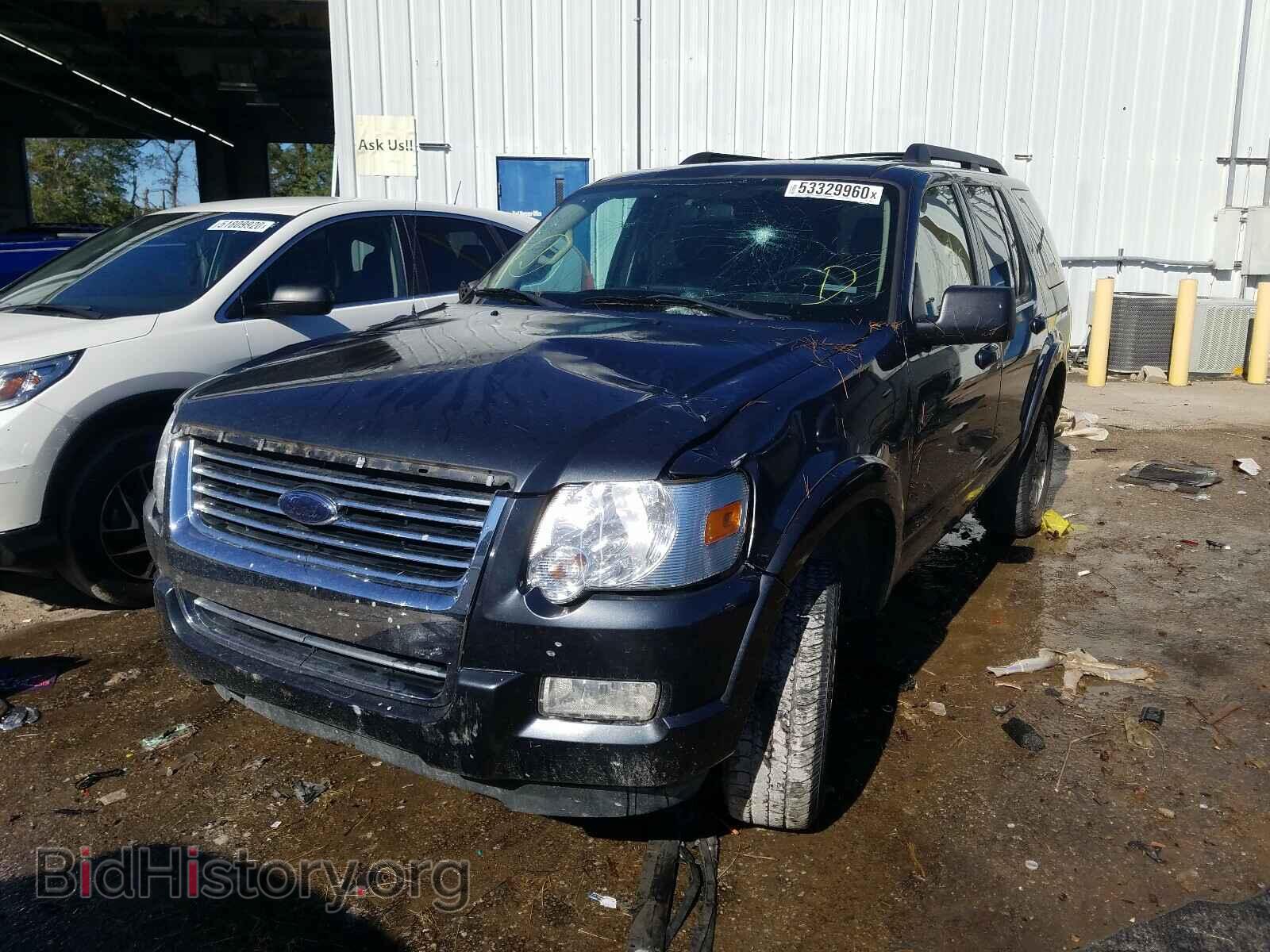 2010 FORD EXPLORER - VIN: 1FMEU6DE3AUA65823 - Фото 2