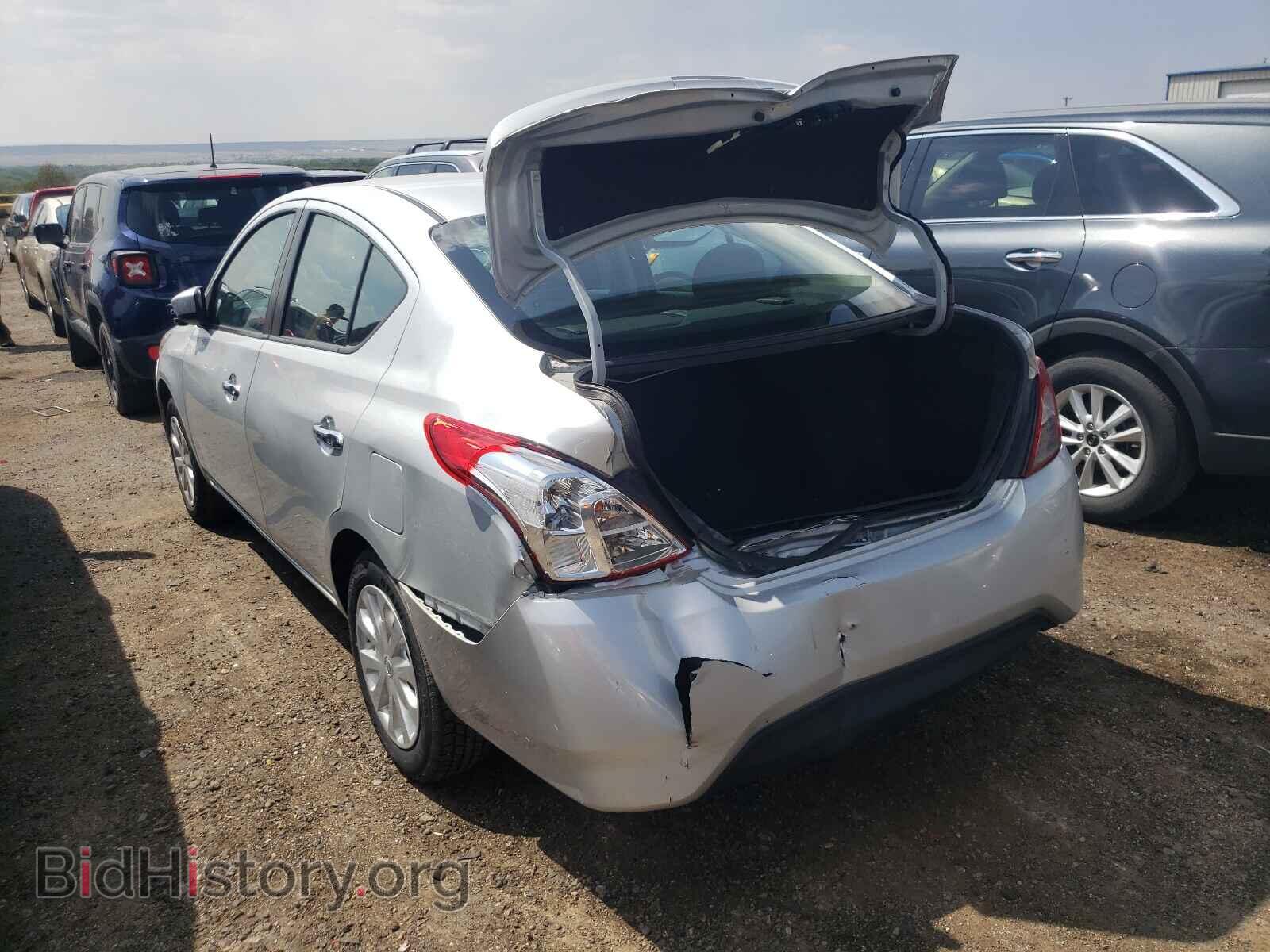 2019 NISSAN VERSA - VIN: 3N1CN7AP3KL863077 - Фото 3