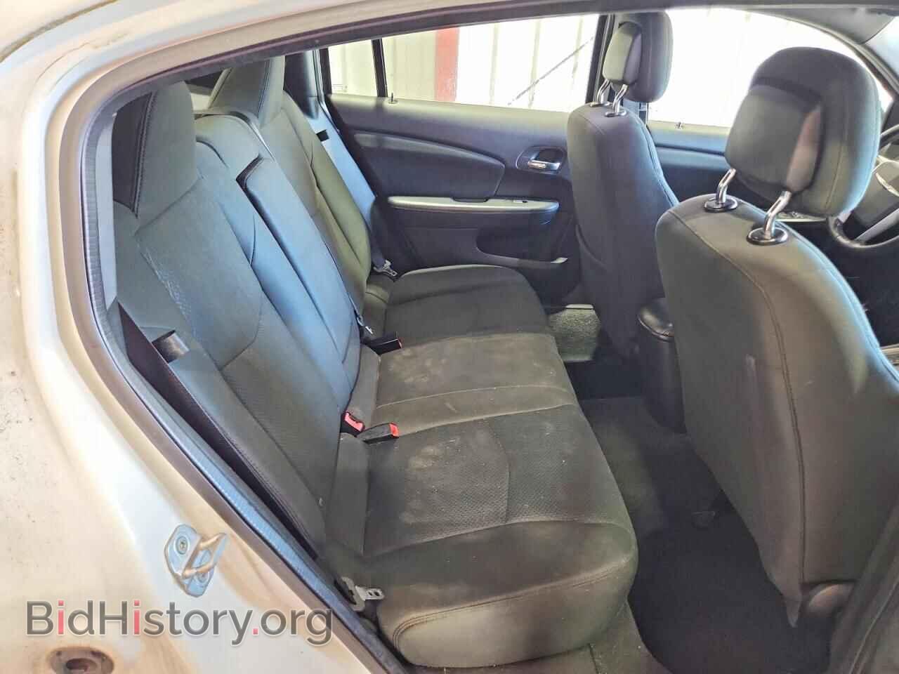 2012 CHRYSLER 200 - VIN: 1C3CCBBBXCN171087 - Фото 10