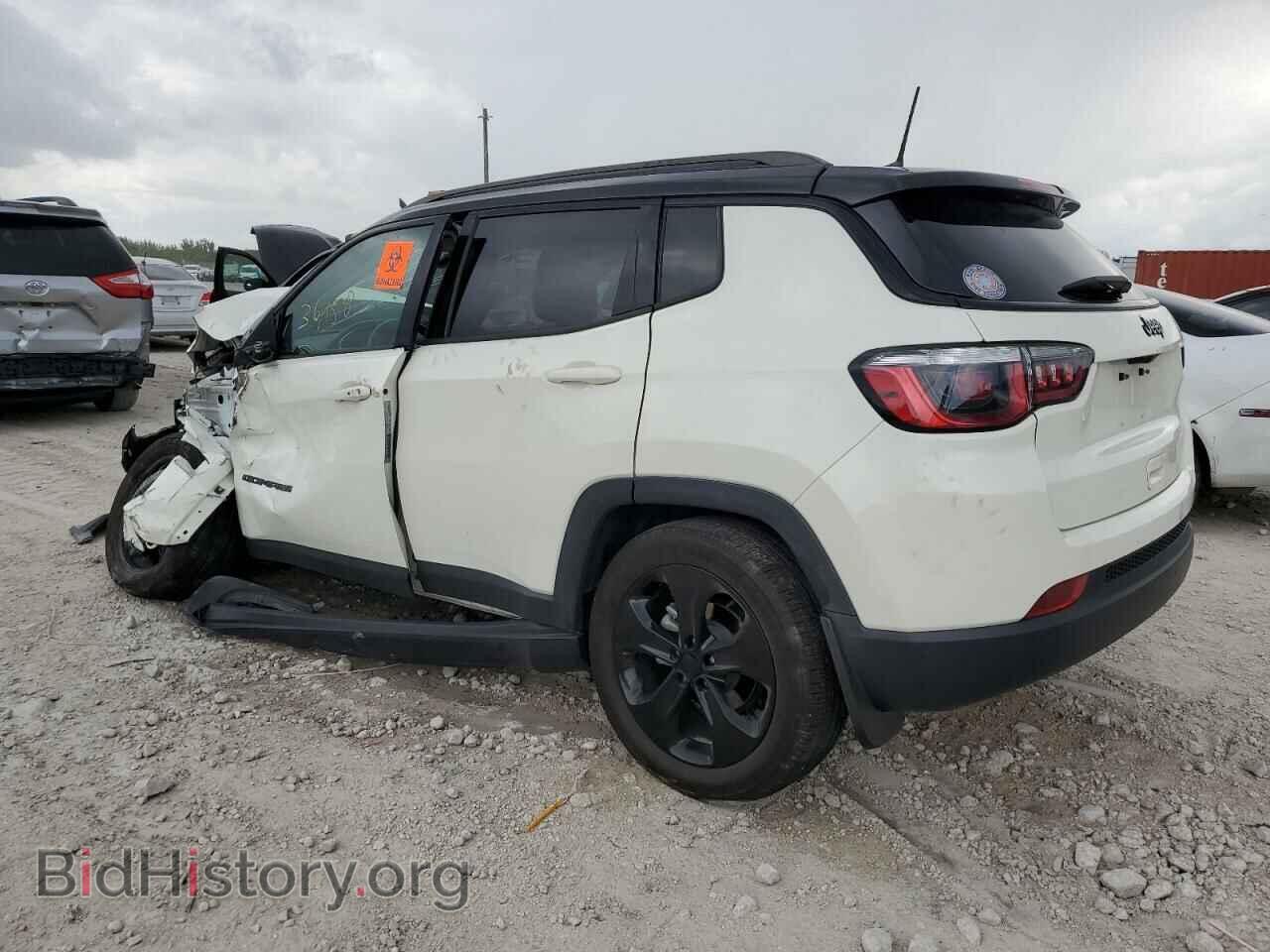 2019 JEEP COMPASS - VIN: 3C4NJCBB7KT623902 - Photo 2