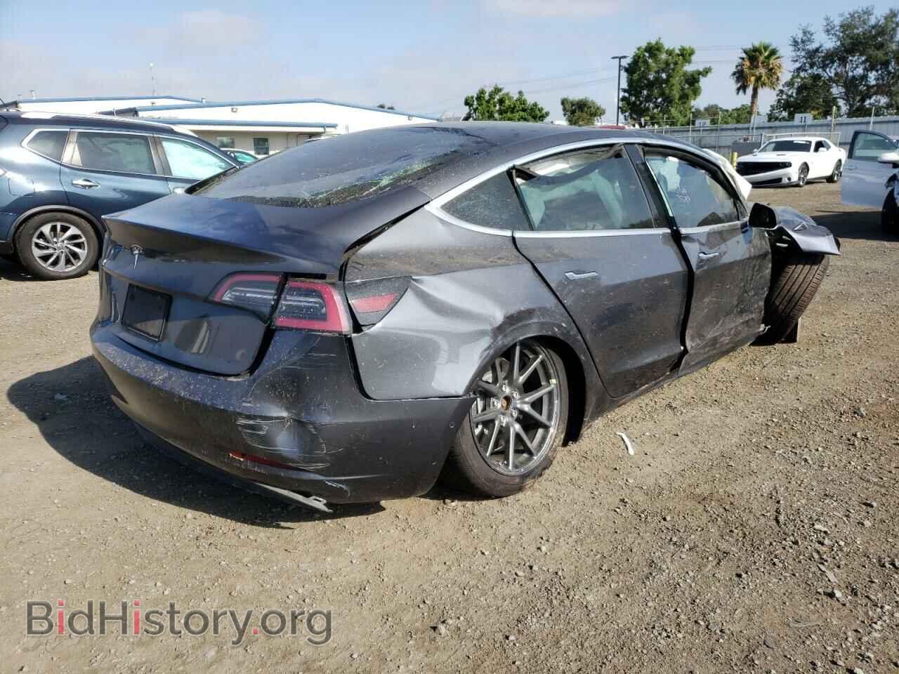 2019 TESLA MODEL 3 - VIN: 5YJ3E1EAXKF435327 - Photo 4