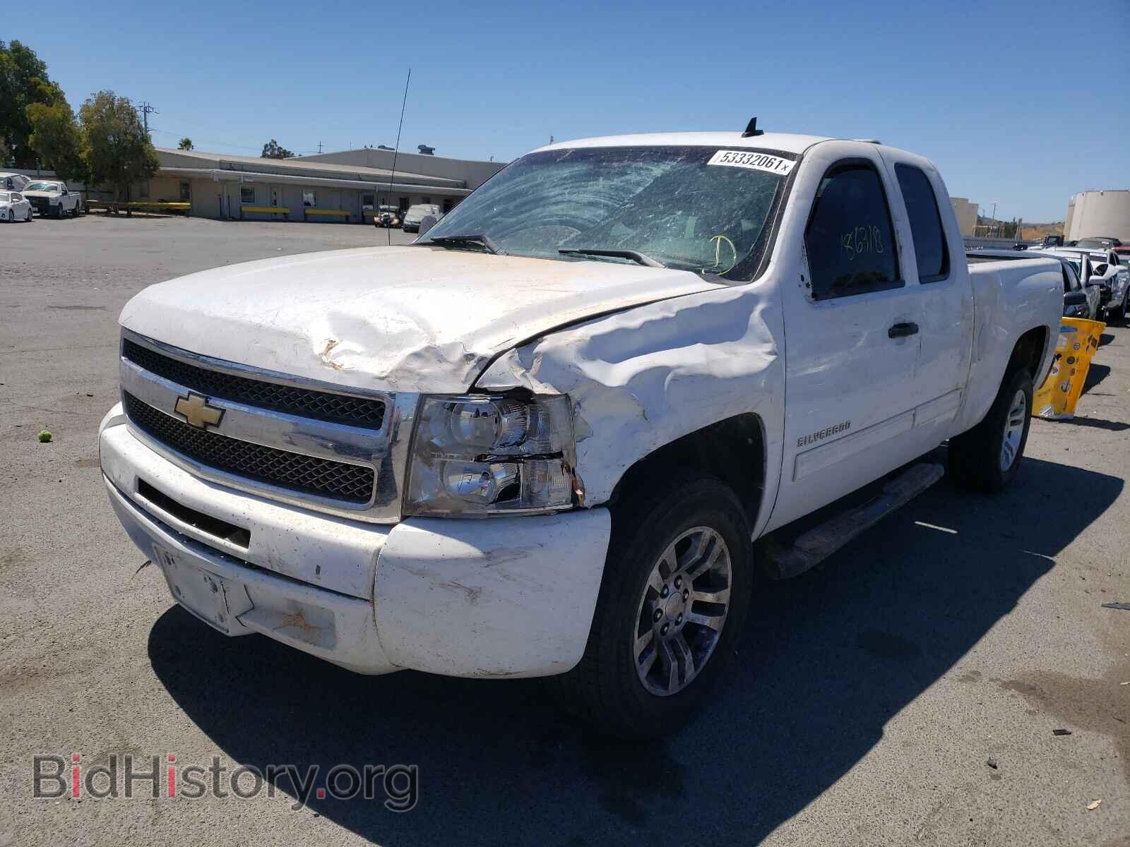 2012 CHEVROLET SILVERADO - VIN: 1GCRCSE05CZ320840 - Фото 2