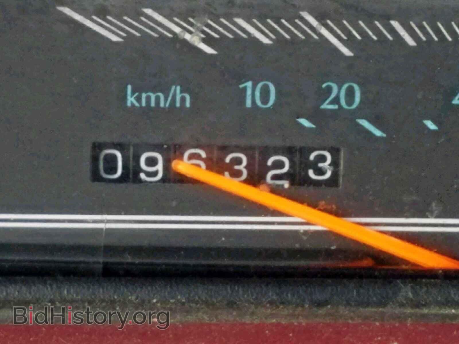 1992 CADILLAC DEVILLE - VIN: 1G6CD53B3N4279748 - Фото 8