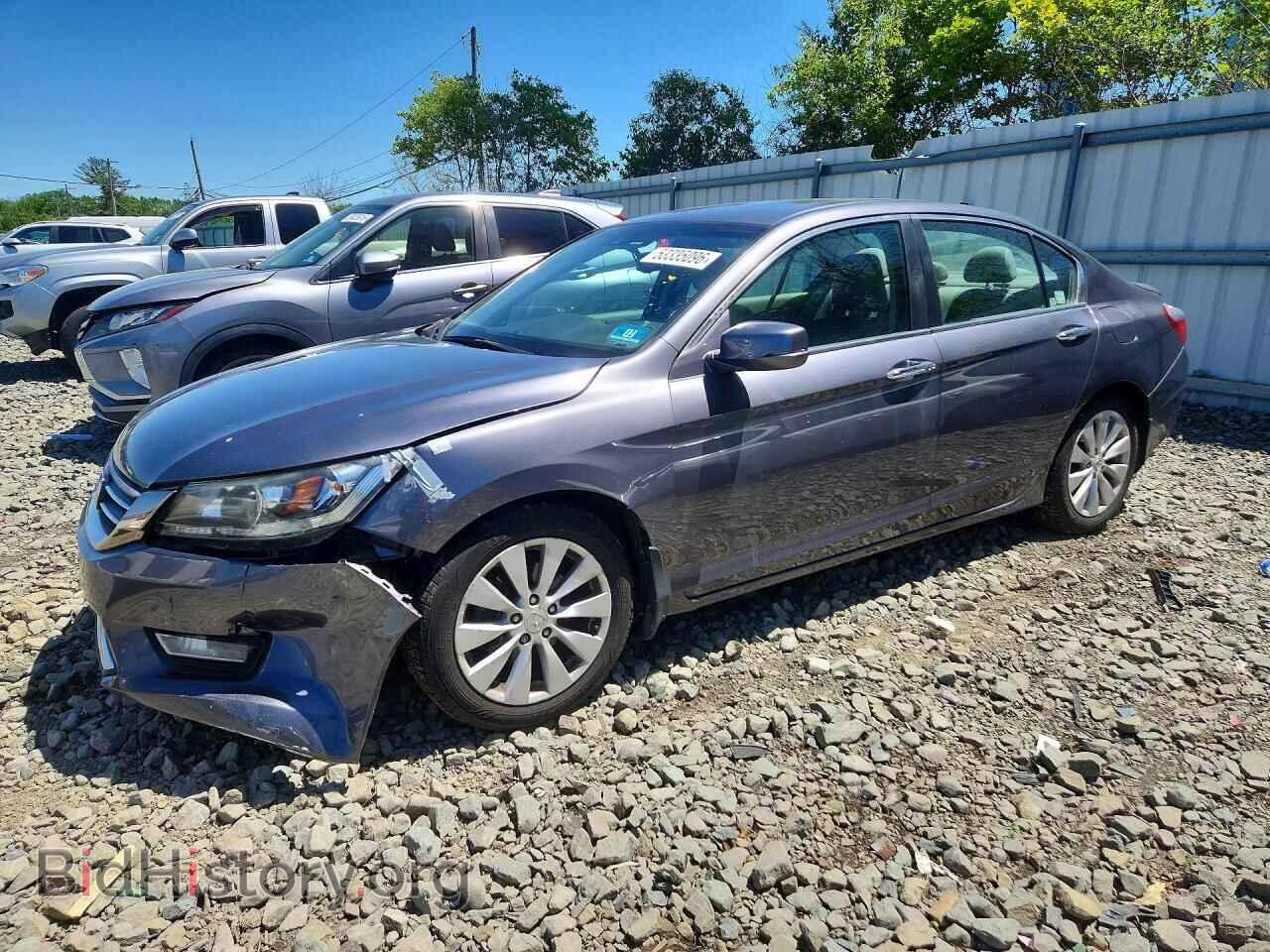 Photo 1HGCR2F80DA055674 - HONDA ACCORD 2013