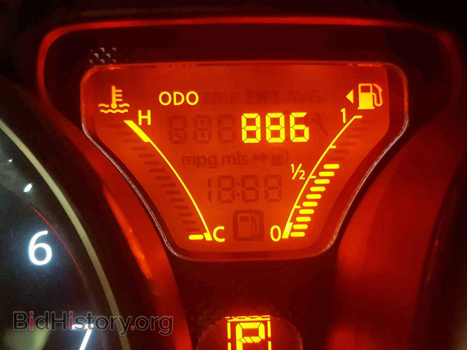 2019 NISSAN VERSA - VIN: 3N1CE2CP0KL357500 - Photo 8