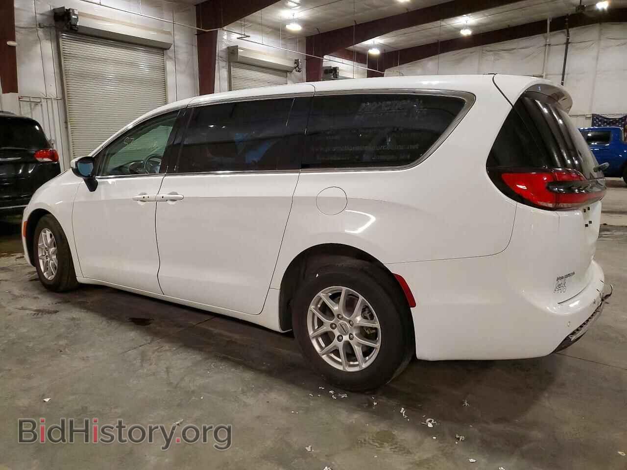 2023 CHRYSLER PACIFICA - VIN: 2C4RC1BG5PR515459 - Photo 2