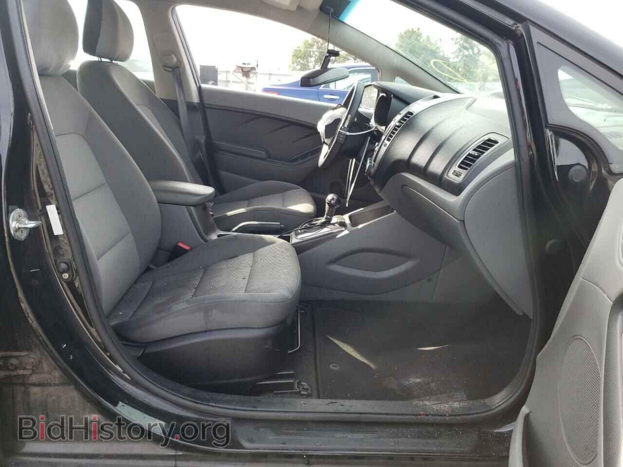 2017 KIA FORTE - VIN: 3KPFK4A73HE087841 - Фото 5