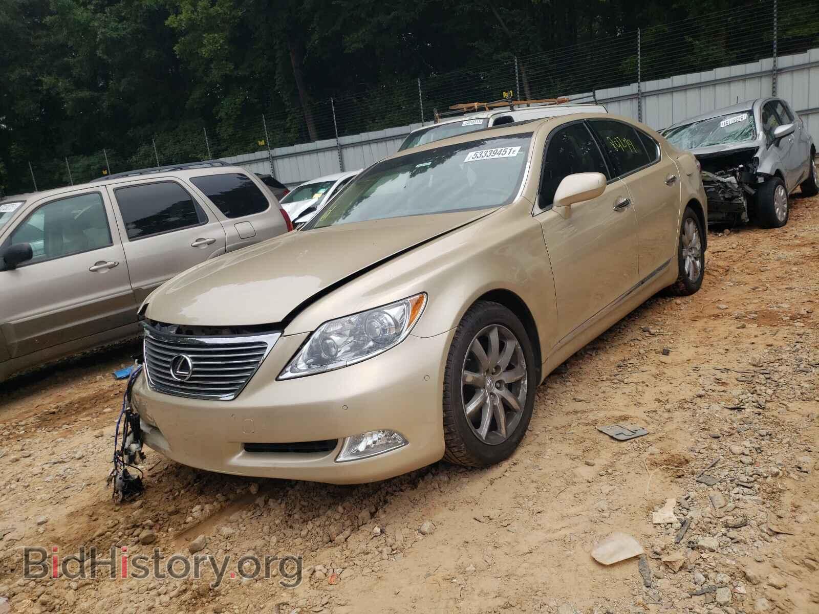 2007 LEXUS LS460 - VIN: JTHBL46F775017635 - Photo 2