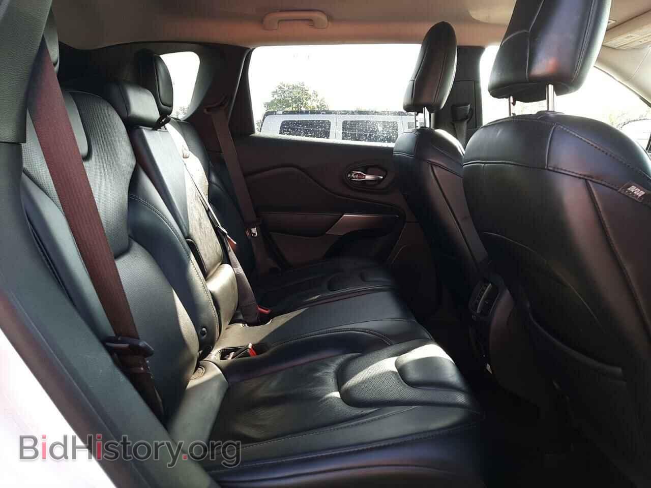 2019 JEEP CHEROKEE - VIN: 1C4PJLDB6KD416011 - Фото 6
