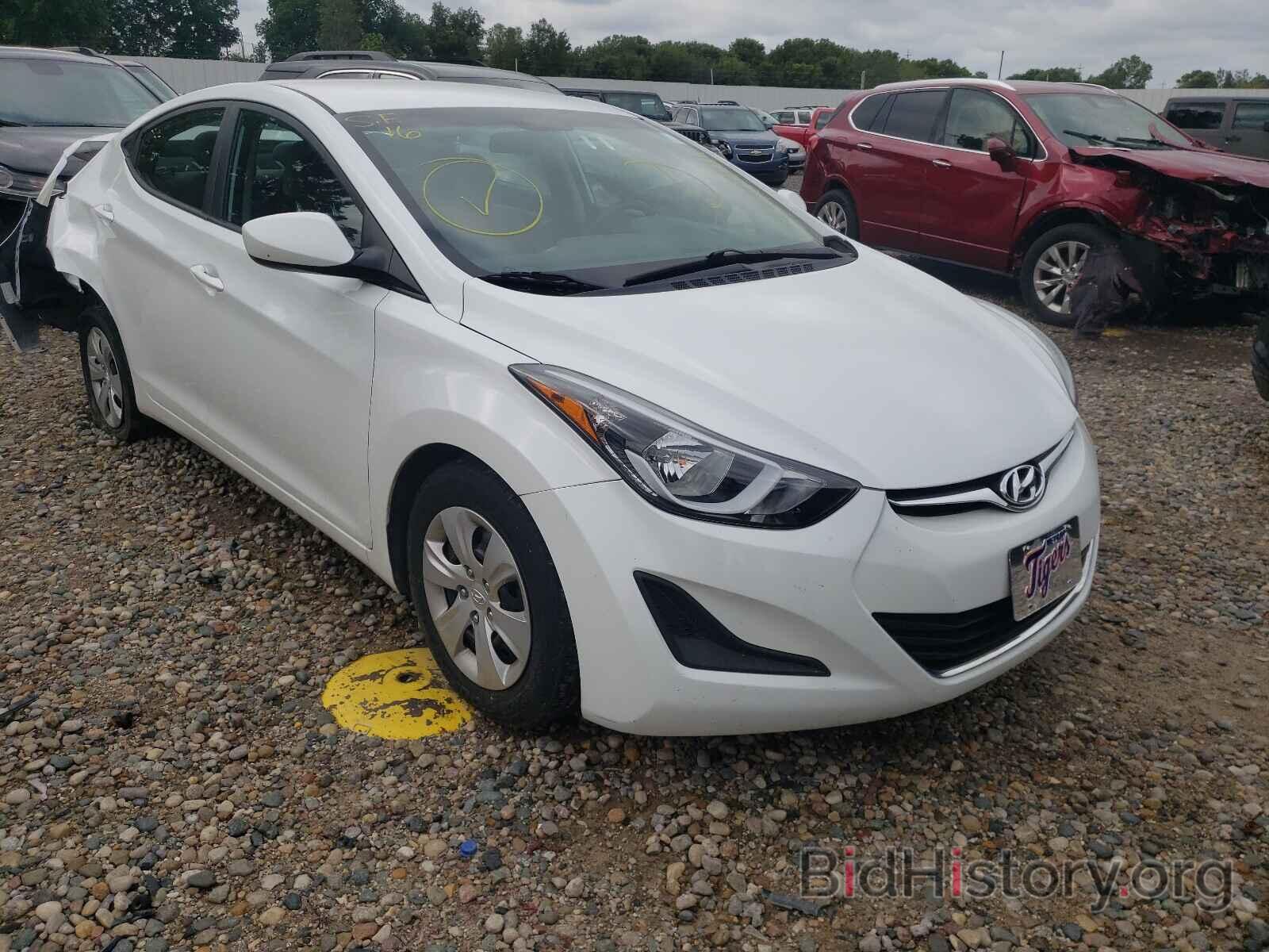 Фотография 5NPDH4AEXGH673256 - HYUNDAI ELANTRA 2016