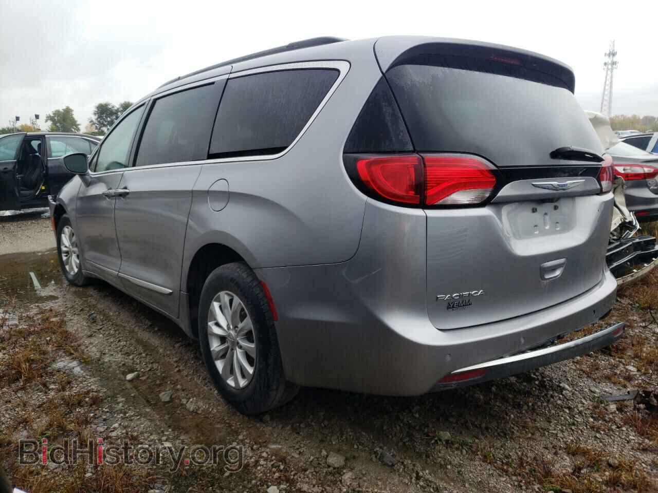 2017 CHRYSLER PACIFICA - VIN: 2C4RC1BG9HR688015 - Photo 2