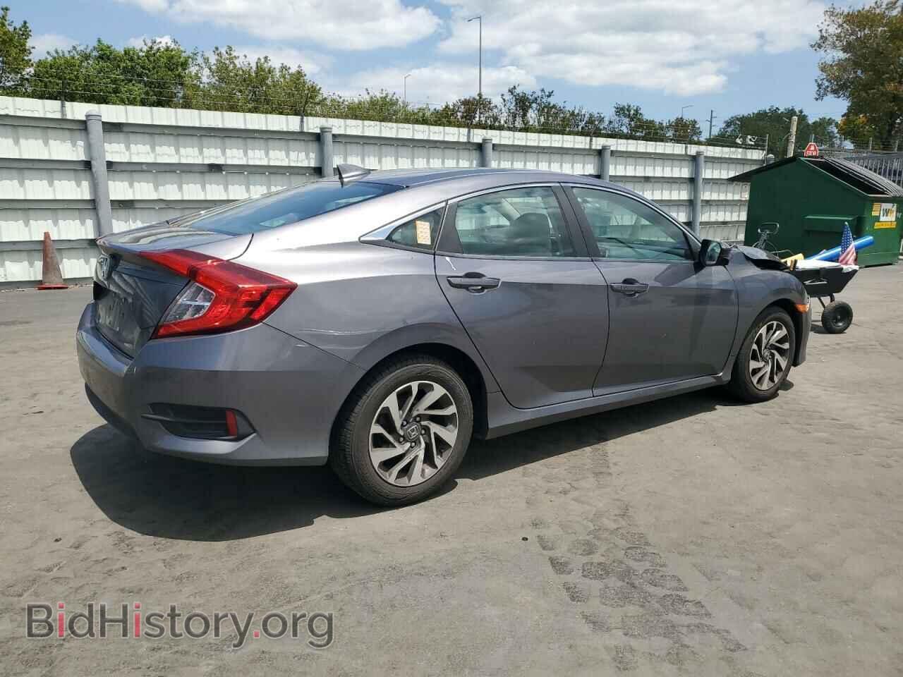 2018 HONDA CIVIC - VIN: 19XFC2F76JE032073 - Фото 3