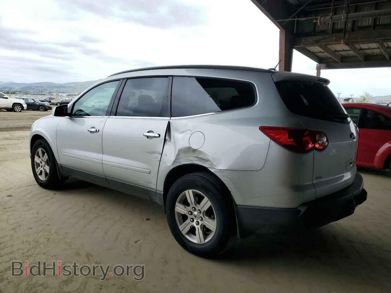 2012 CHEVROLET TRAVERSE - VIN: 1GNKVGED3CJ139768 - Фото 2